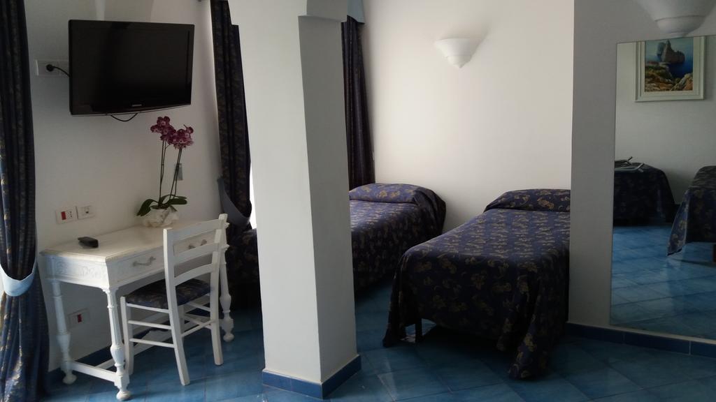 Bussola di Hermes Anacapri  Esterno foto